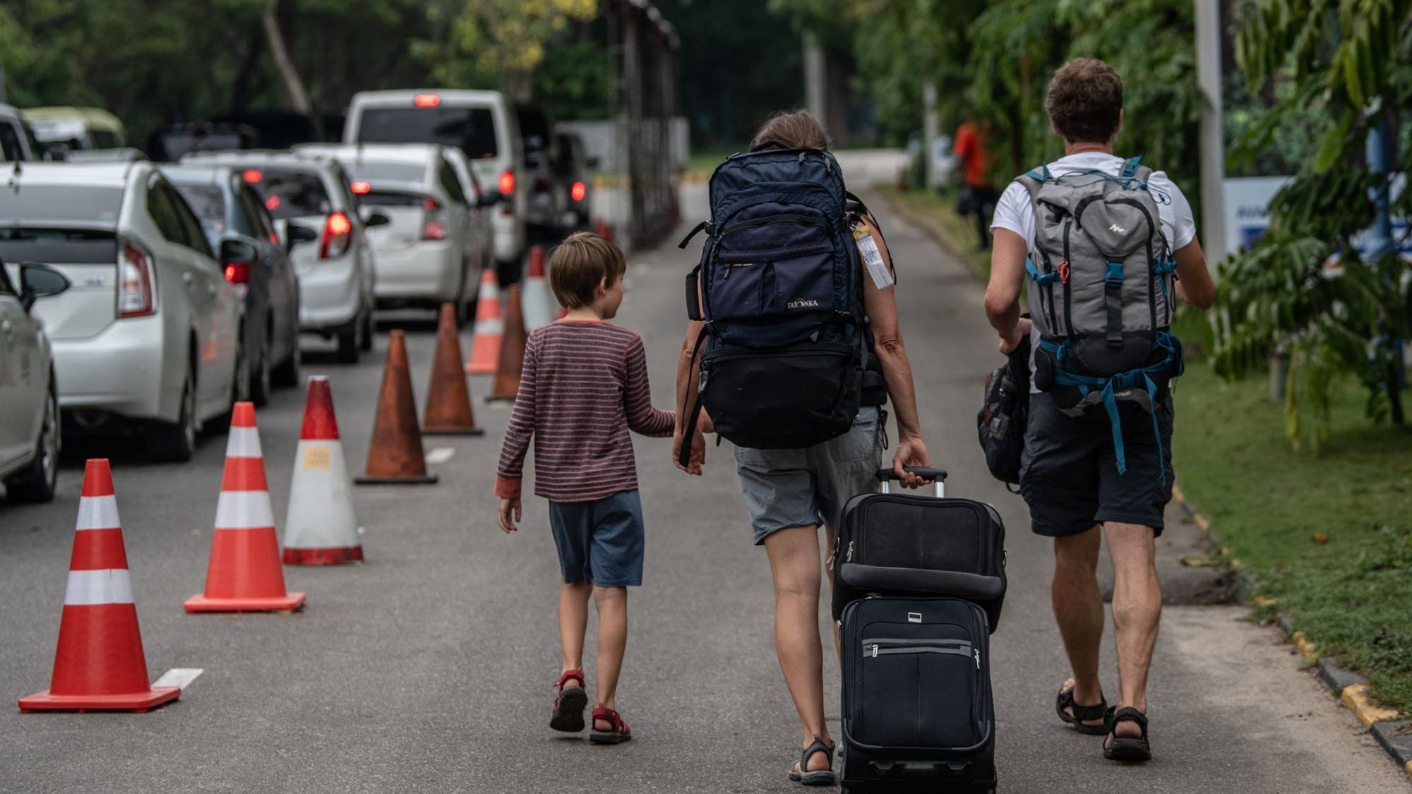 The Airport Ambush – How Can I Stay Safe From Common Tourist Scams in Different Countries?