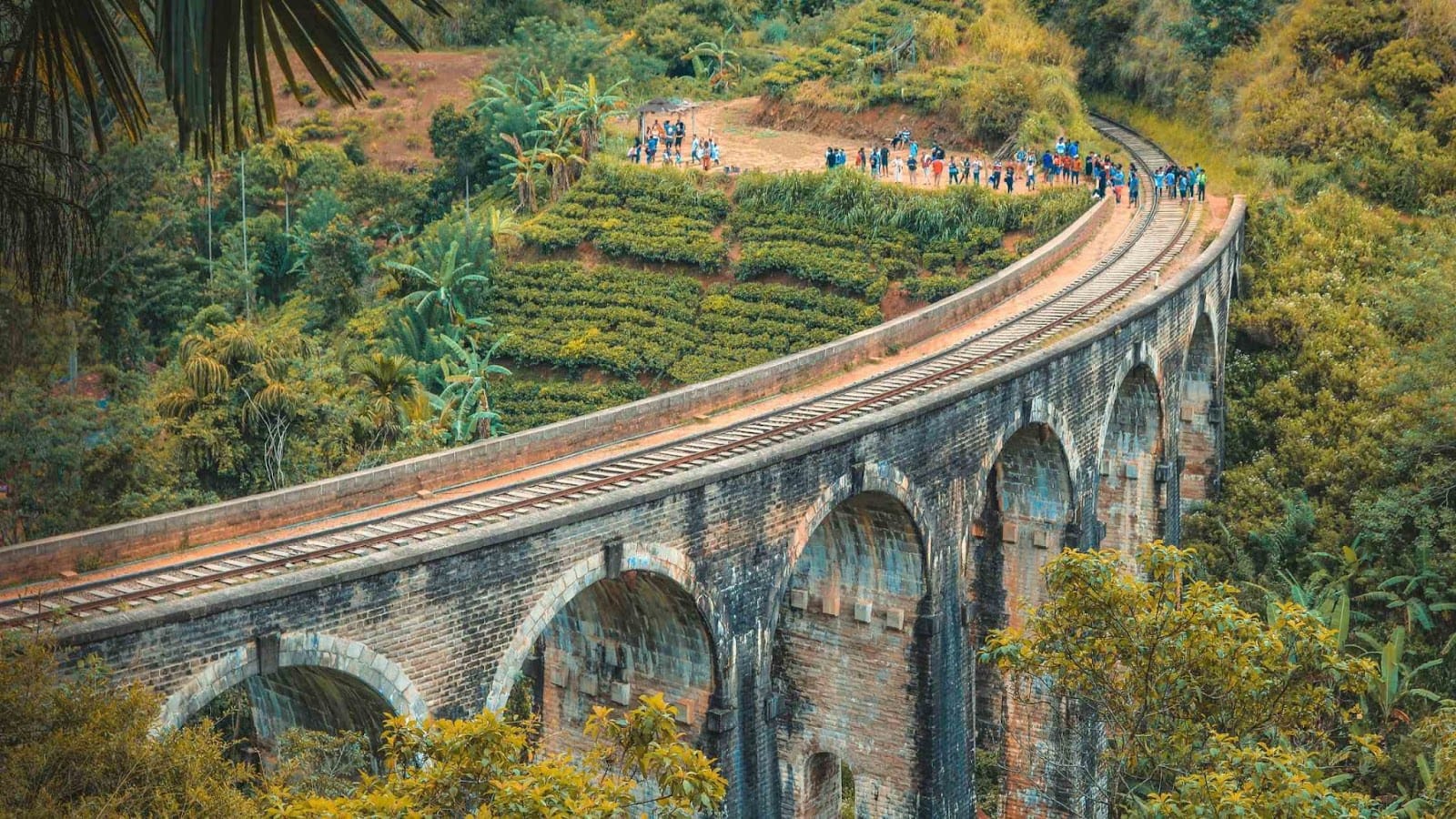 The Nine Arch Bridge. – Kandy to Ella Train Journey