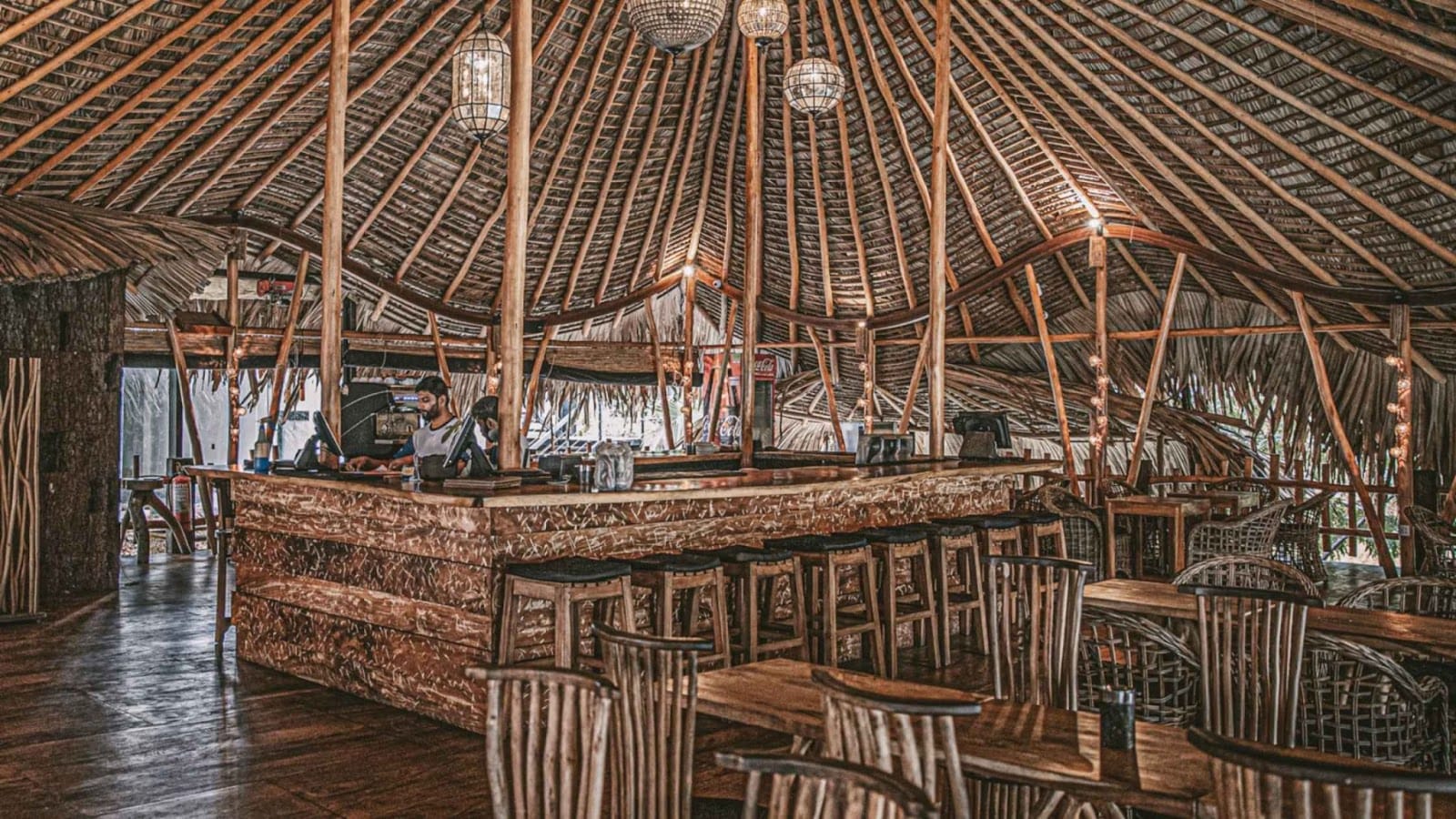 Café Chill: Where Productivity Meets Community – Best Coffee Spots in Ella for Digital Nomads