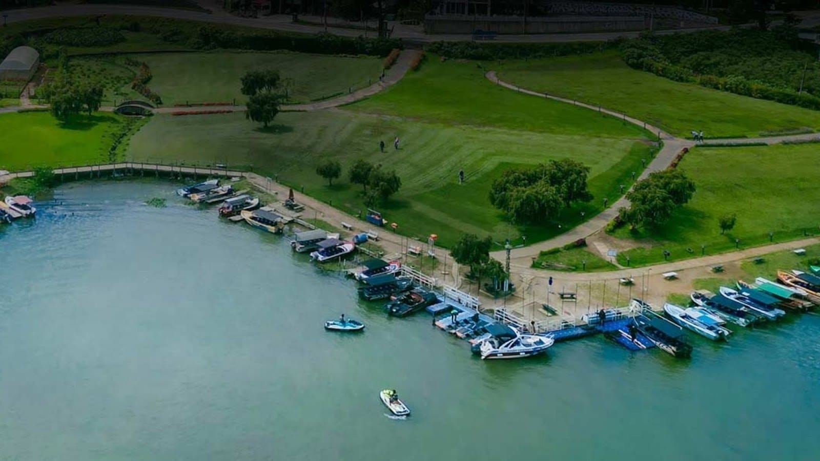 7. Hikkaduwa – The Hidden Advantage – Top 10 Cities for Digital Nomads to Work & Wander