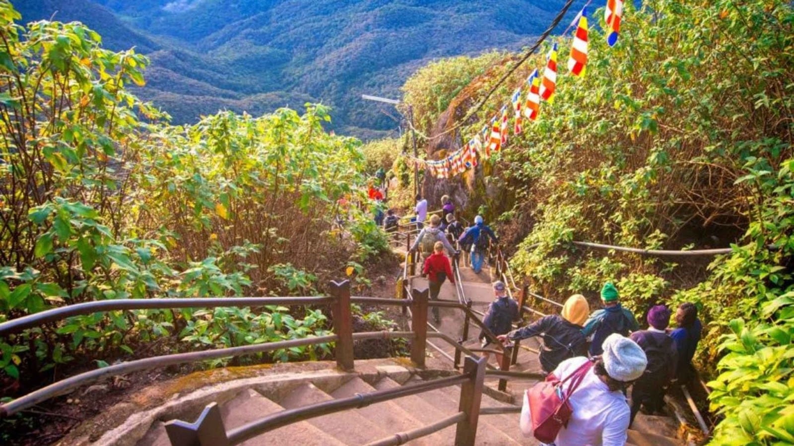 Why Nobody Gets This – Sunrise at Adam’s Peak