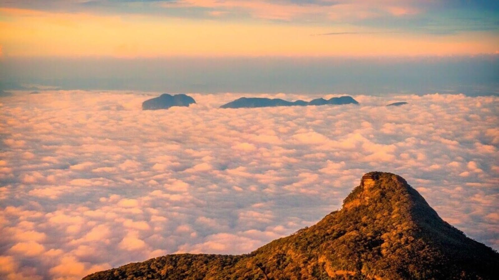 What Happens After You Come Down – Sunrise at Adam’s Peak